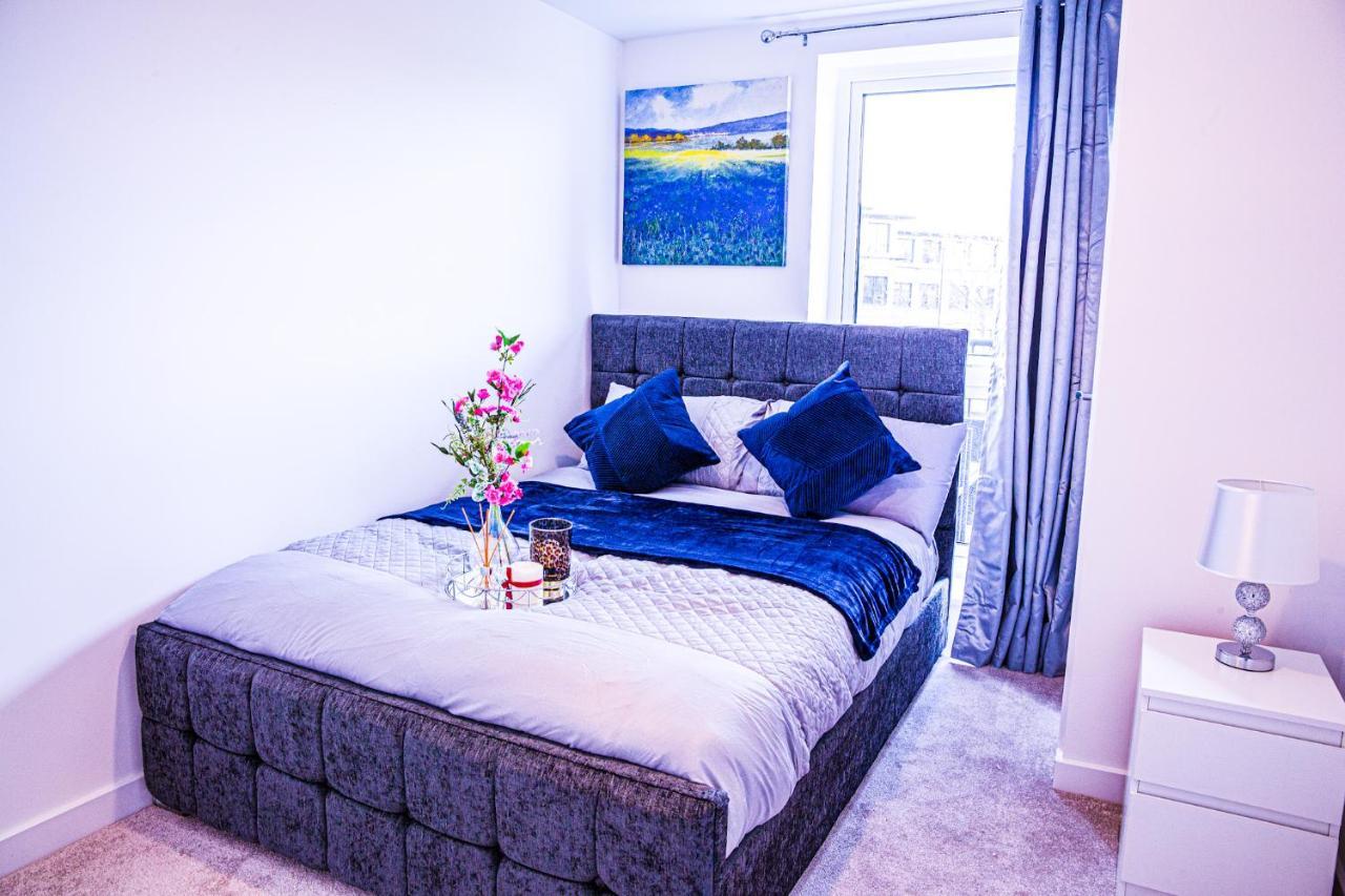 A Luxury 2 Bedroom Apartment With 2 Free Parking Чатем Екстер'єр фото